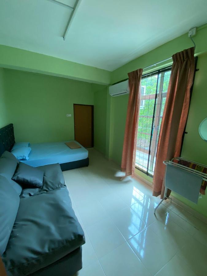 Homestay Ijaa มารัง ภายนอก รูปภาพ