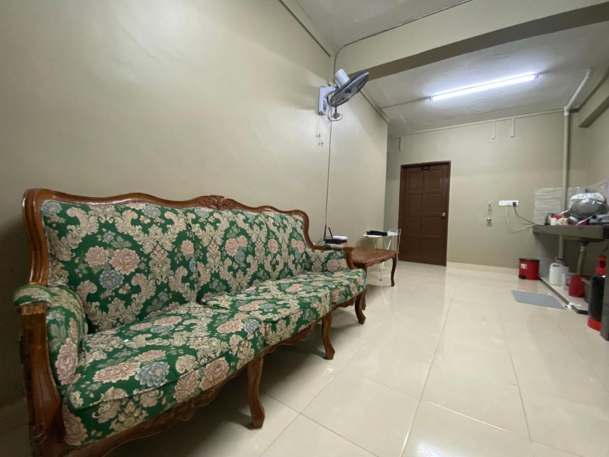 Homestay Ijaa มารัง ภายนอก รูปภาพ